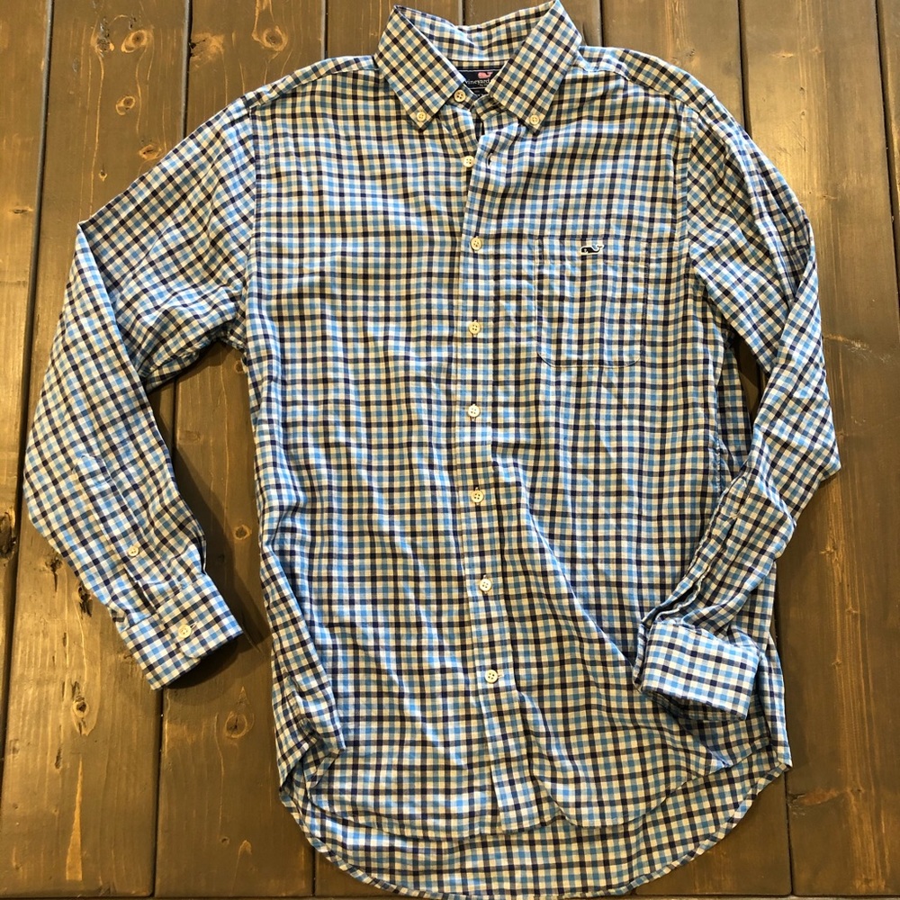 Vineyard Vines Button down